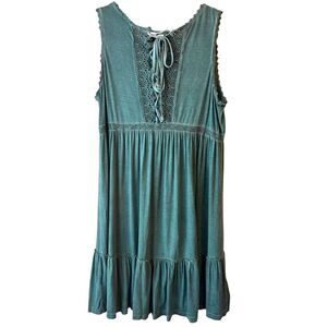 Umgee Sleeveless Tunic Top with crochet lace up design back sz S boho